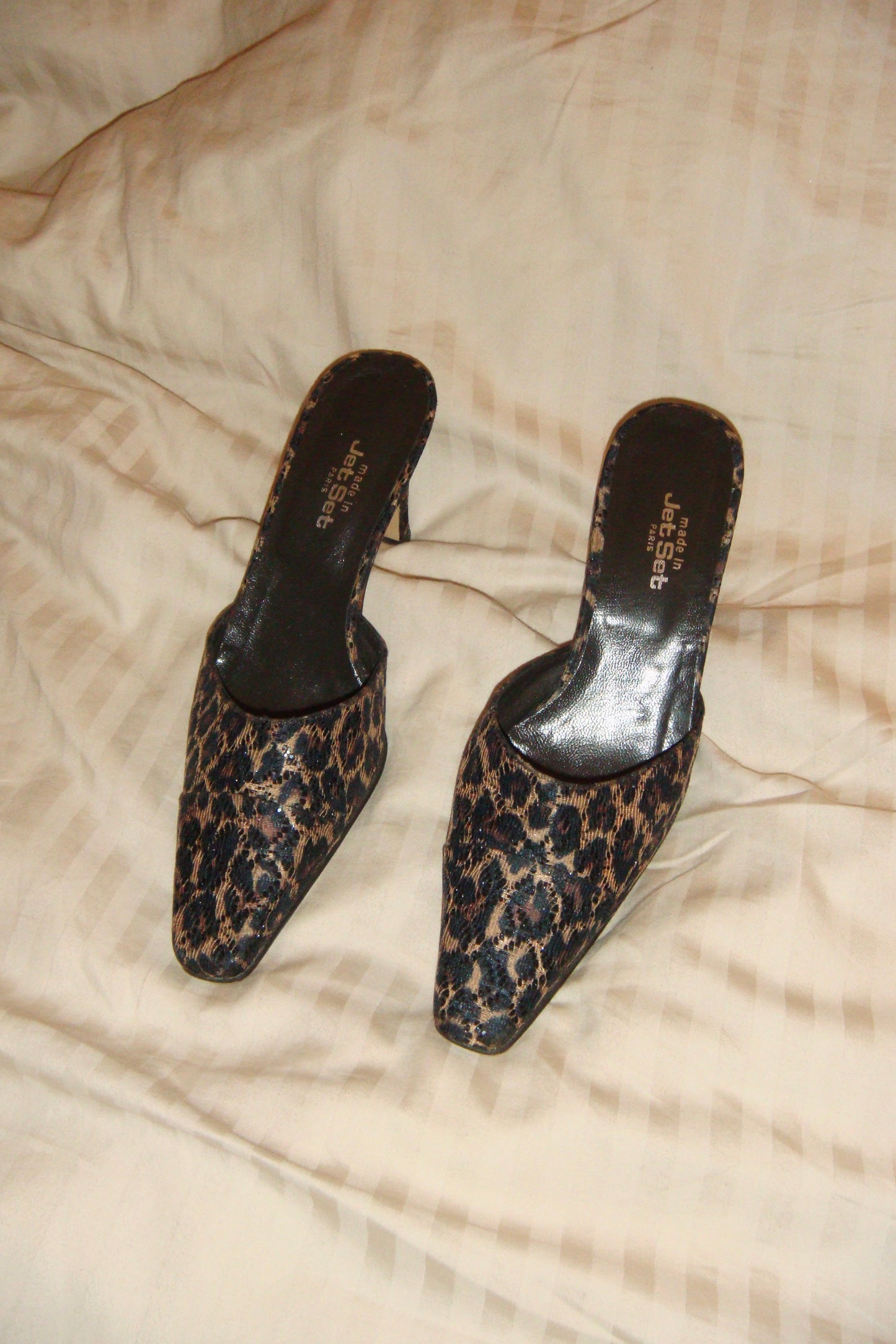 90's Leo Shiny Heels