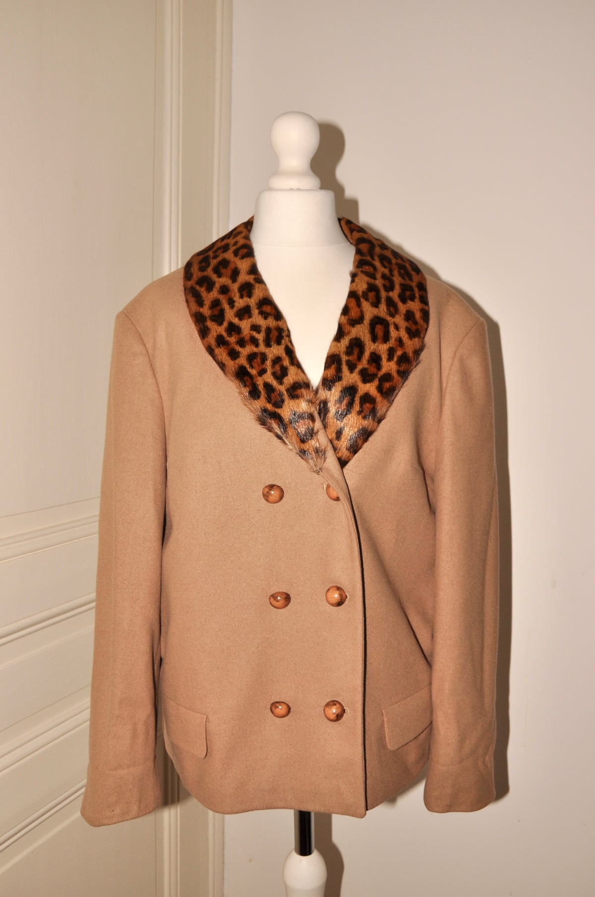 Leo Fur Collar Jacket