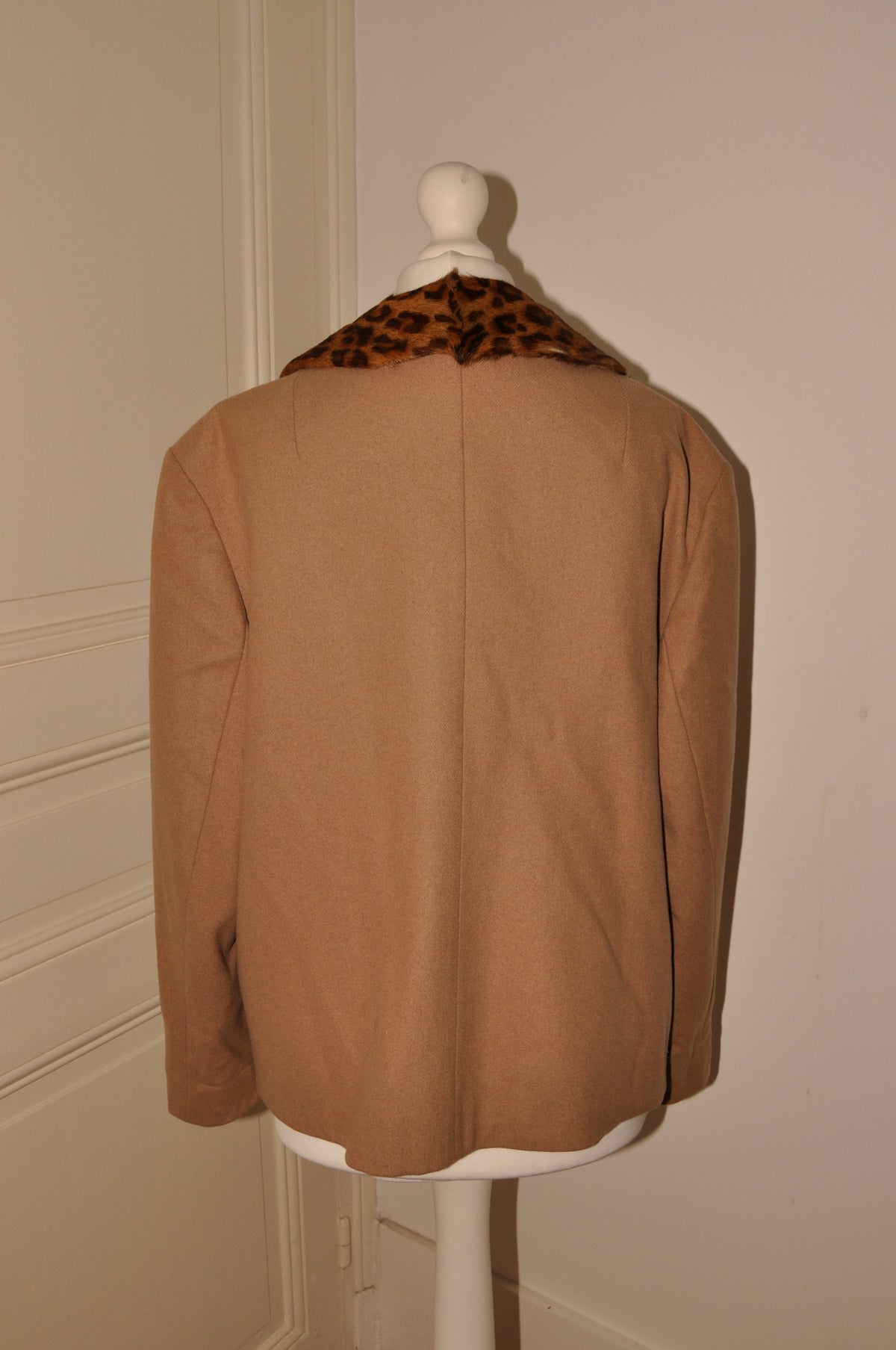 Leo Fur Collar Jacket