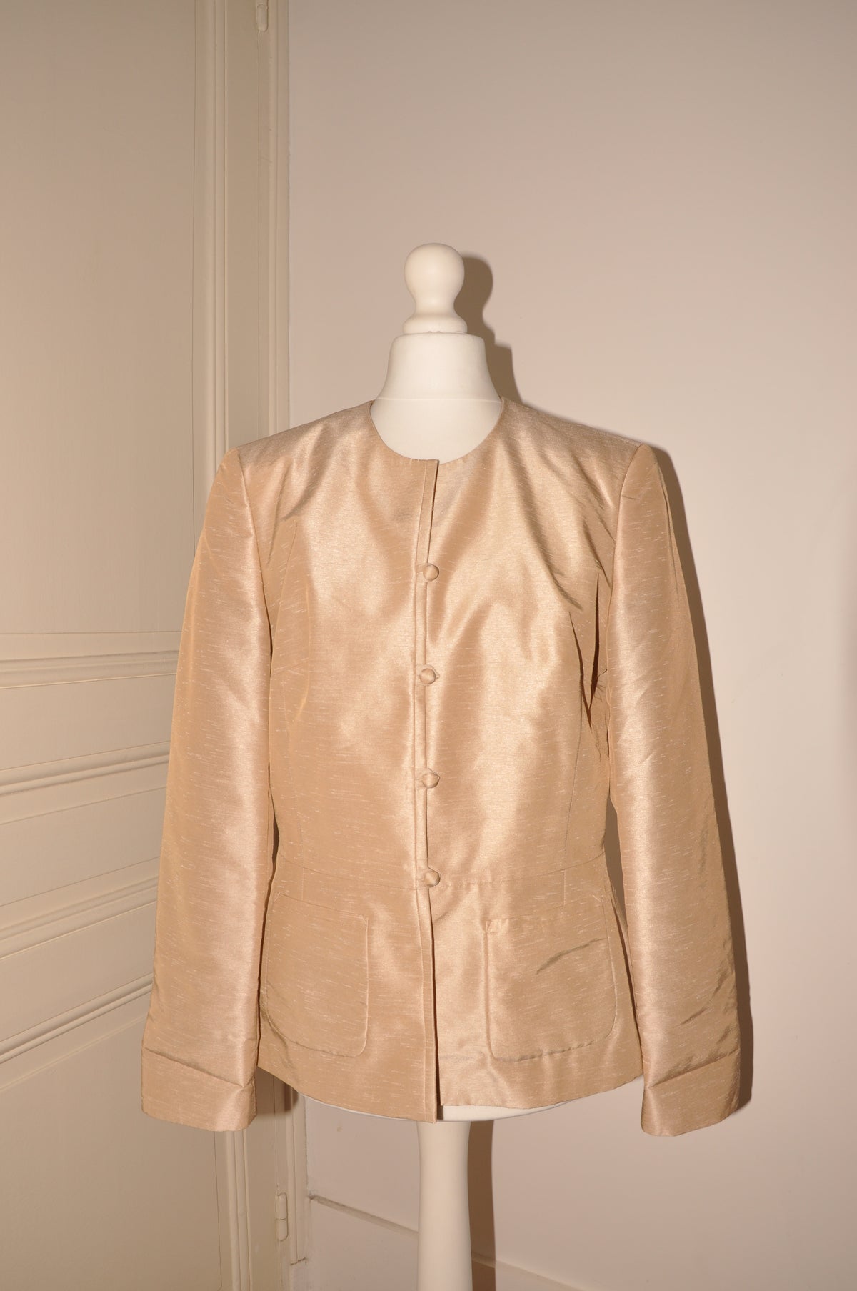 Silky Beige Blazer